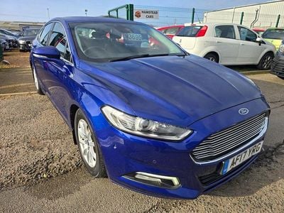 Used Ford Mondeo Zetec 120 HP (88 kW) 2017 Blue Hatchback