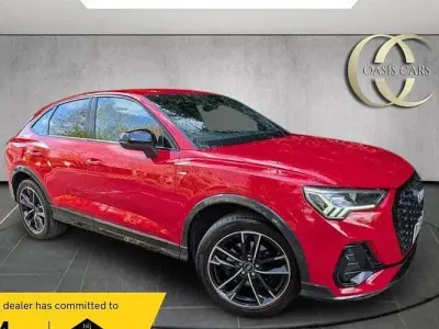 Used Audi Q3 Black Edition 150 HP (110 kW) 2021 Red SUV