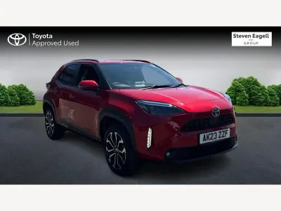 Used Toyota Yaris Design 2023 Red Hatchback