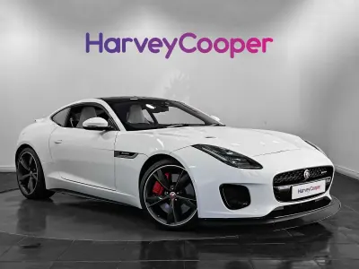 Used Jaguar F-Type R-Dynamic 380 HP (279 kW) 2018 White Coupe