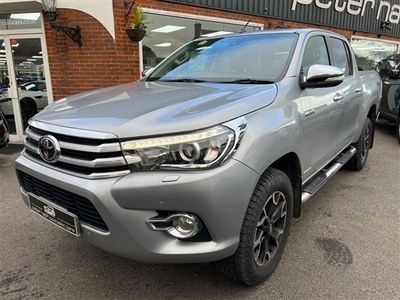 used Toyota HiLux INVINCIBLE X 4WD D 4D DCB