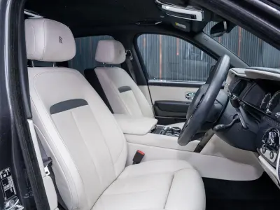 Used Rolls Royce Cullinan 571 HP (419 kW) 2022 Grey SUV