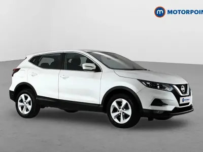 Used Nissan Qashqai Acenta Premium 160 HP (117 kW) 2020 White SUV