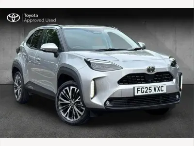 Used Toyota Yaris Cross 116 HP (85 kW) 2025 Silver SUV