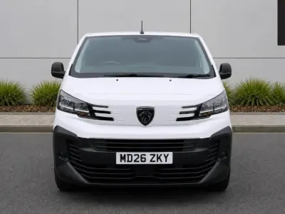New Peugeot Expert 143 HP (105 kW) 2026 White Van