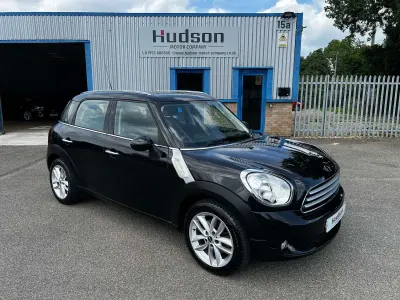 Used Mini Cooper Countryman 122 HP (89 kW) 2012 Black SUV