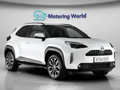 Used Toyota Yaris Cross Design 116 HP (85 kW) 2024 White SUV