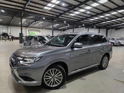 Mitsubishi Outlander P-HEV