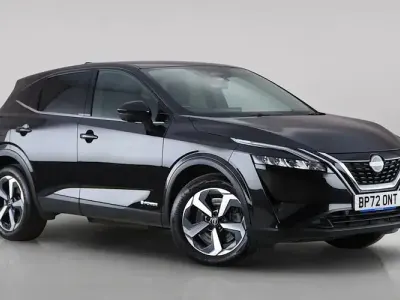 Used Nissan Qashqai N-Connecta 190 HP (139 kW) 2023 Black SUV