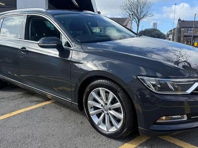 Used VW Passat Business 120 HP (88 kW) 2017 Grey Estate