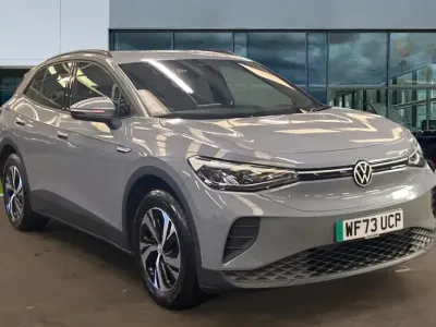 Usado VW ID.4 Pure 108 kW (148 HP) 2023 Cinzento SUV