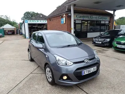 Used Hyundai i10 SE 87 HP (63 kW) 2017 Grey Hatchback