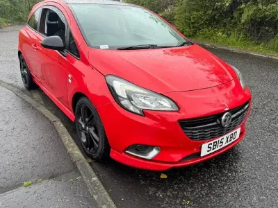 Used Vauxhall Corsa Edition 116 HP (85 kW) 2015 Red Hatchback