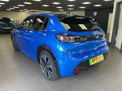 Peugeot e-208