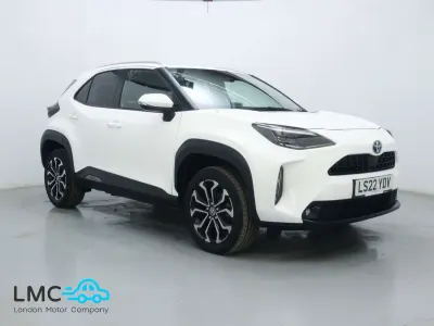 Used Toyota Yaris Cross Design 116 HP (85 kW) 2022 White SUV