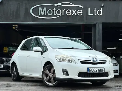 Used Toyota Auris Hybrid