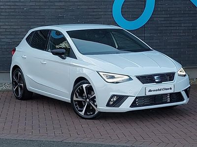Used Seat Ibiza FR Sport 115 HP (84 kW) 2025 White Hatchback