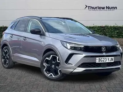 Używany Vauxhall Grandland X Elite 130 KM (95 kW) 2023 Szary SUV