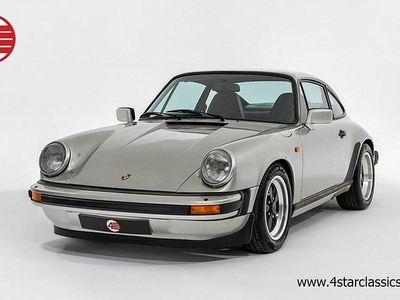 Begagnad Porsche 911 1982 Silver Sportkupé