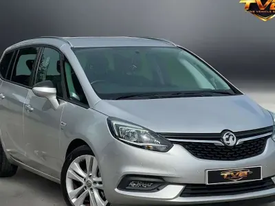 Used Vauxhall Zafira Tourer SRi 140 HP (102 kW) 2018 Silver MPV