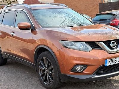 Used Nissan X-Trail Tekna 130 HP (95 kW) 2016 Orange SUV