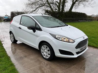 Used Ford Fiesta 2013 White Hatchback
