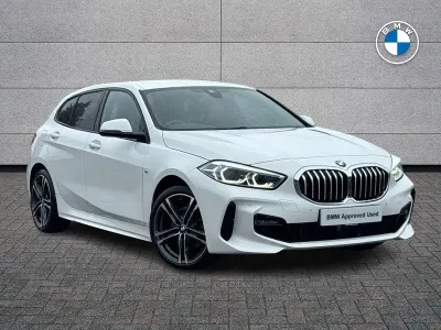 Used BMW 118 M Sport 134 HP (98 kW) 2023 White Hatchback