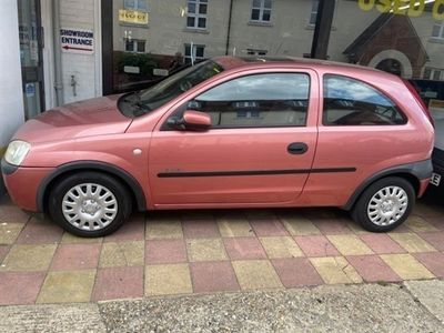 used Vauxhall Corsa Hatchback (2001/51)1.2i 16V Comfort 3d