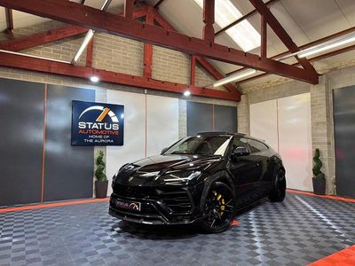 Black Used 2020 Lamborghini Urus SUV | £164,980 (Expensive)