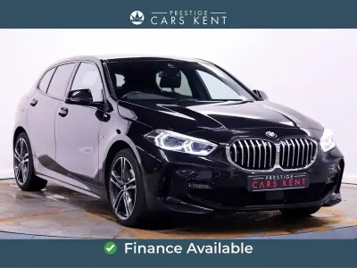 Usado BMW 118 M Sport 2023 Preto Citadino