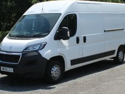 Used Peugeot Boxer S 140 HP (102 kW) 2021 White Van