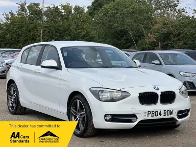 Used BMW 116 Sport Line 116 HP (85 kW) 2015 White Hatchback