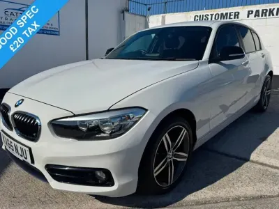 Used BMW 116 Sport Line 116 HP (85 kW) 2015 White Hatchback
