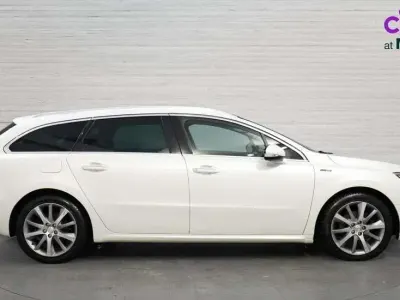 Usado Peugeot 508 GT-line 150 CV (110 kW) 2017 Blanco Familiar
