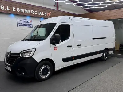 Usado Renault Master Business 2023 Blanco Monovolumen