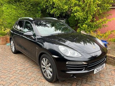 Used Porsche Cayenne 245 HP (180 kW) 2012 Black SUV