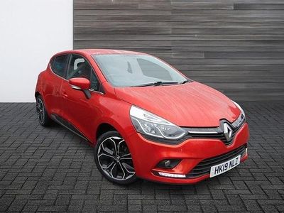 Used Renault Clio IV Iconic 90 HP (66 kW) 2019 Red Hatchback