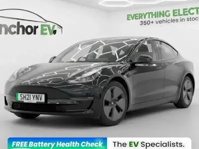 Używany Tesla Model 3 Long Range AWD 258 kW (351 KM) 2023 Sedan/Limuzyna