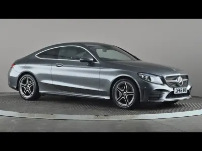 Usado Mercedes C200 AMG Line Premium 2018 Cinzento Coupé