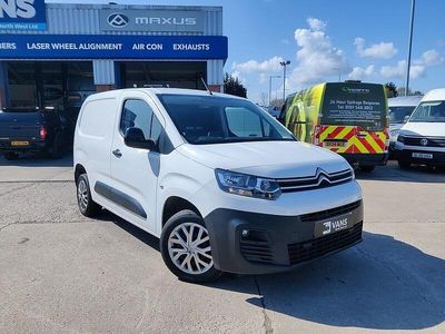 Usado Citroën Berlingo 2022 Branco Monovolume