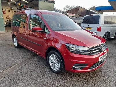 Used VW Caddy Maxi Life 122 HP (89 kW) 2020 Red MPV