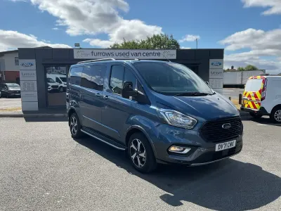 Used Ford Transit Custom Active 170 HP (125 kW) 2021 Blue Van