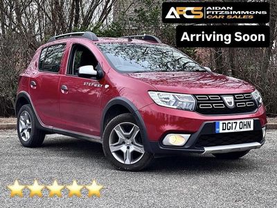 Used Dacia Sandero Lauréate 90 HP (66 kW) 2017 Red Hatchback
