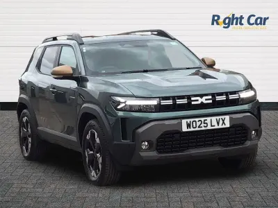 Used Dacia Duster Extreme 143 HP (105 kW) 2025 Green Hatchback
