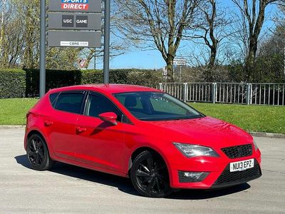 Begagnad Seat Leon FR 2013 Röd Halvkombi