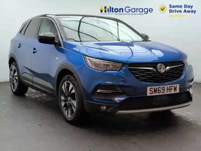 Used Vauxhall Grandland X SRi 130 HP (95 kW) 2019 Blue SUV