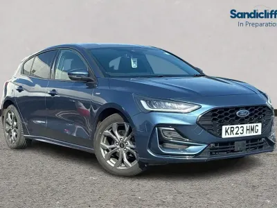Used Ford Focus ST-Line 125 HP (91 kW) 2023 Blue Estate