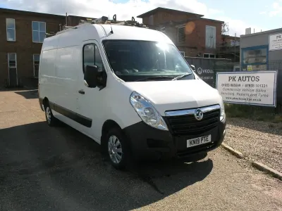 Used Vauxhall Movano 110 HP (80 kW) 2019 White MPV