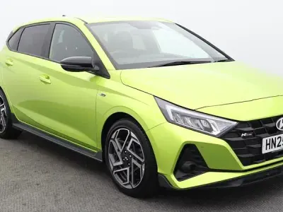 Used Hyundai i20 N Line 100 HP (73 kW) 2025 Green Hatchback