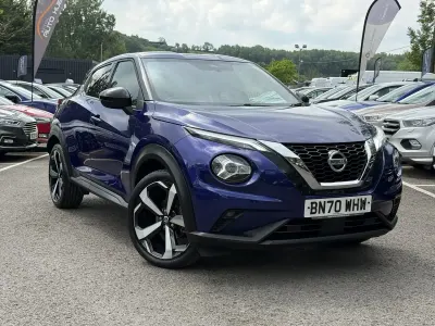 Used Nissan Juke Tekna 2020 Blue SUV